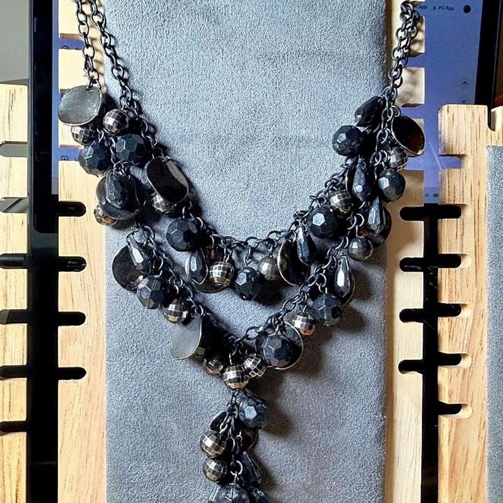 Women's Black Jewelry